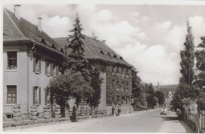 Loretto-Kaserne auf alter Postkarte.jpg